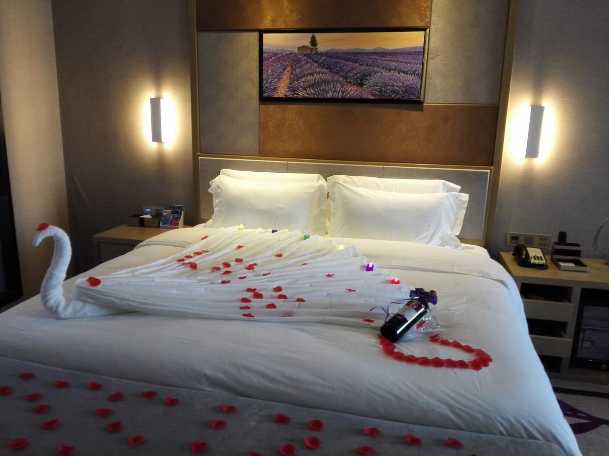 Lavande Hotel Foshan Yiwu Commodities City Екстериор снимка