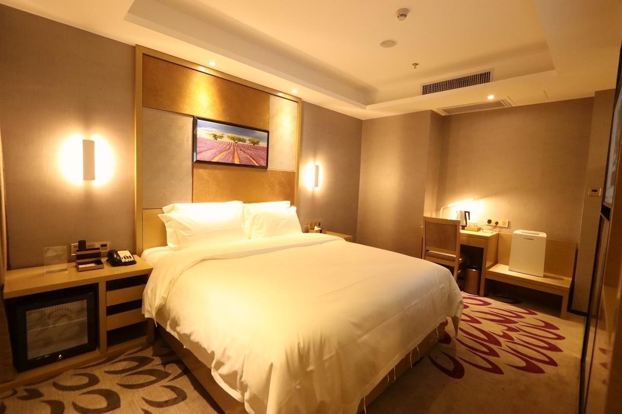 Lavande Hotel Foshan Yiwu Commodities City Екстериор снимка