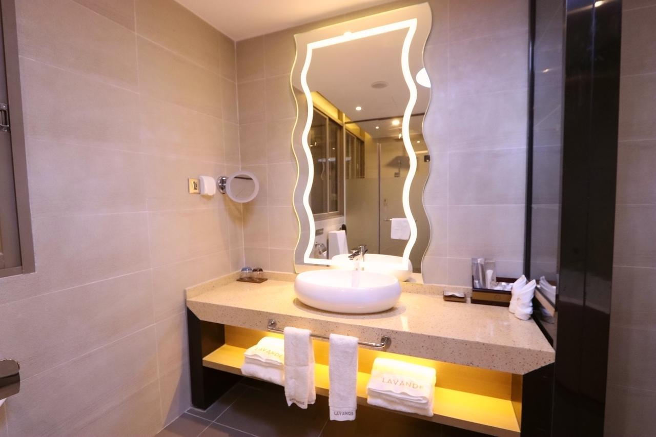 Lavande Hotel Foshan Yiwu Commodities City Екстериор снимка