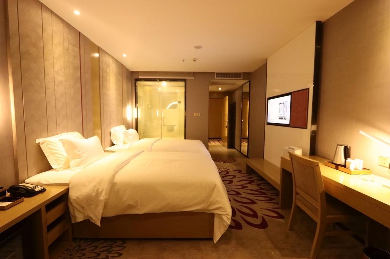 Lavande Hotel Foshan Yiwu Commodities City Екстериор снимка